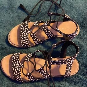 Old navy Dalmatian print sandals